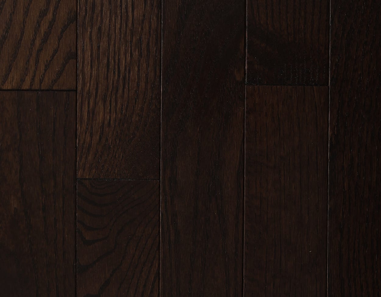 Oak Dark Chocolate / 3/4”x3”x84”RL / 24 SF/CTN