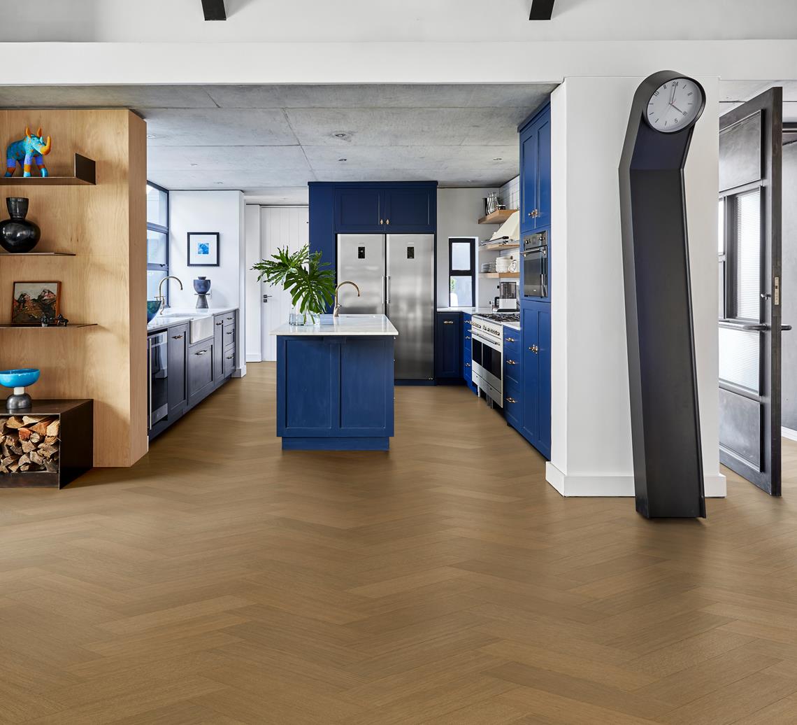 Oak Sage Herringbone / 3/8